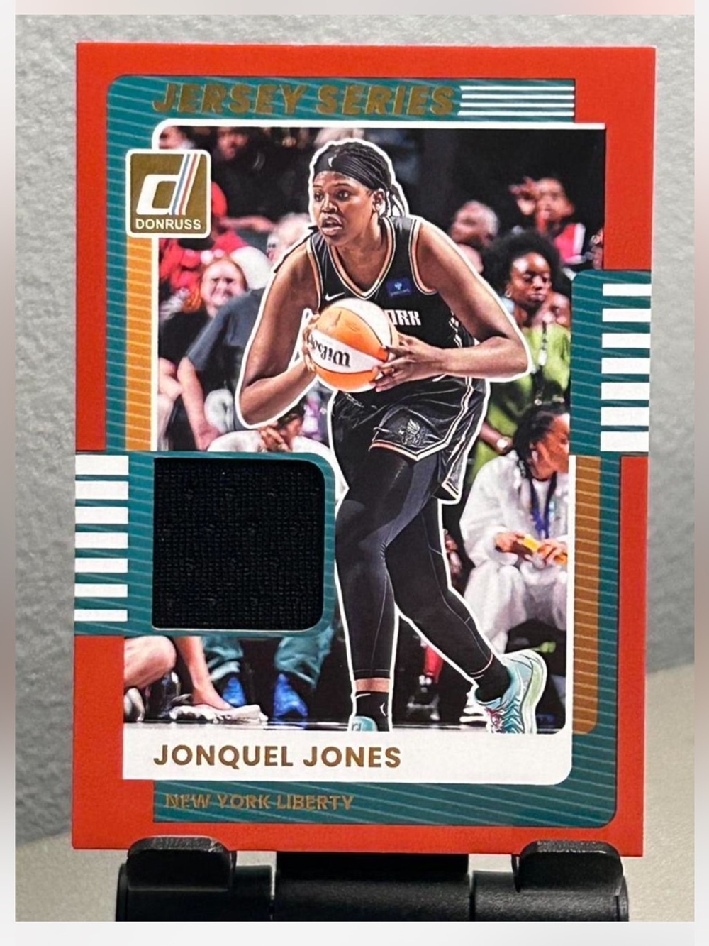 2025 Donruss Jonquel Jones Jersey Patch Card